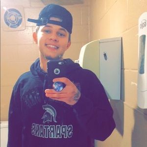 Meet your Posher, Chris